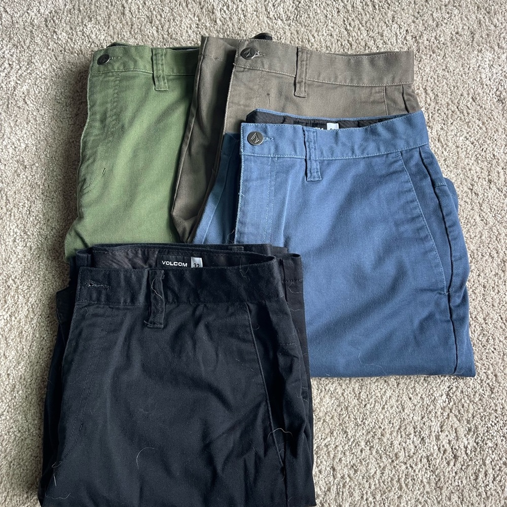 Volcom Men's Multi-Color Shorts Set